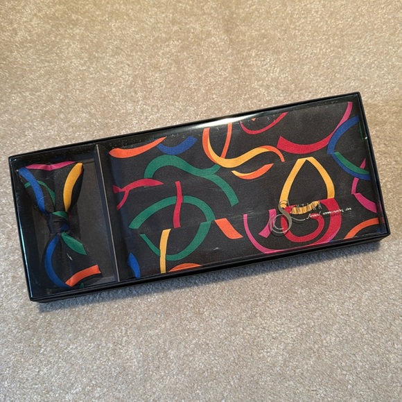 Santana Other - NEW Cumberbund & Bow tie MARDI GRAS